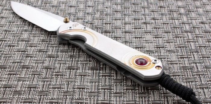 Нож складной Chris Reeve Large Sebenza 21 Unique Graphics W/Faux Ruby Cabochon-2, сталь CPM-S35VN, рукоять титан